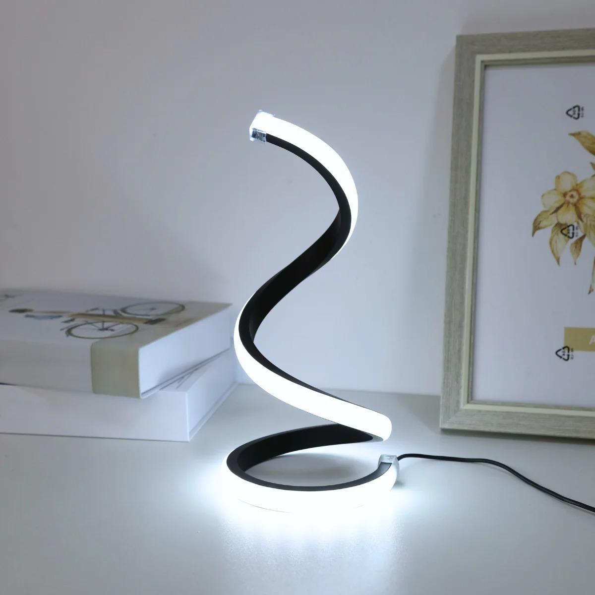 Tri Colour Decoration Desk Lamp